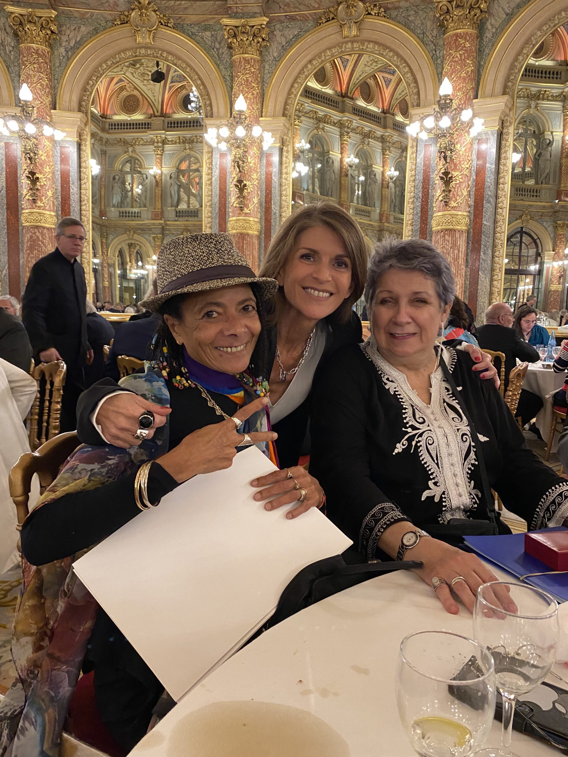 Myriam Azoulay avecDany et autre